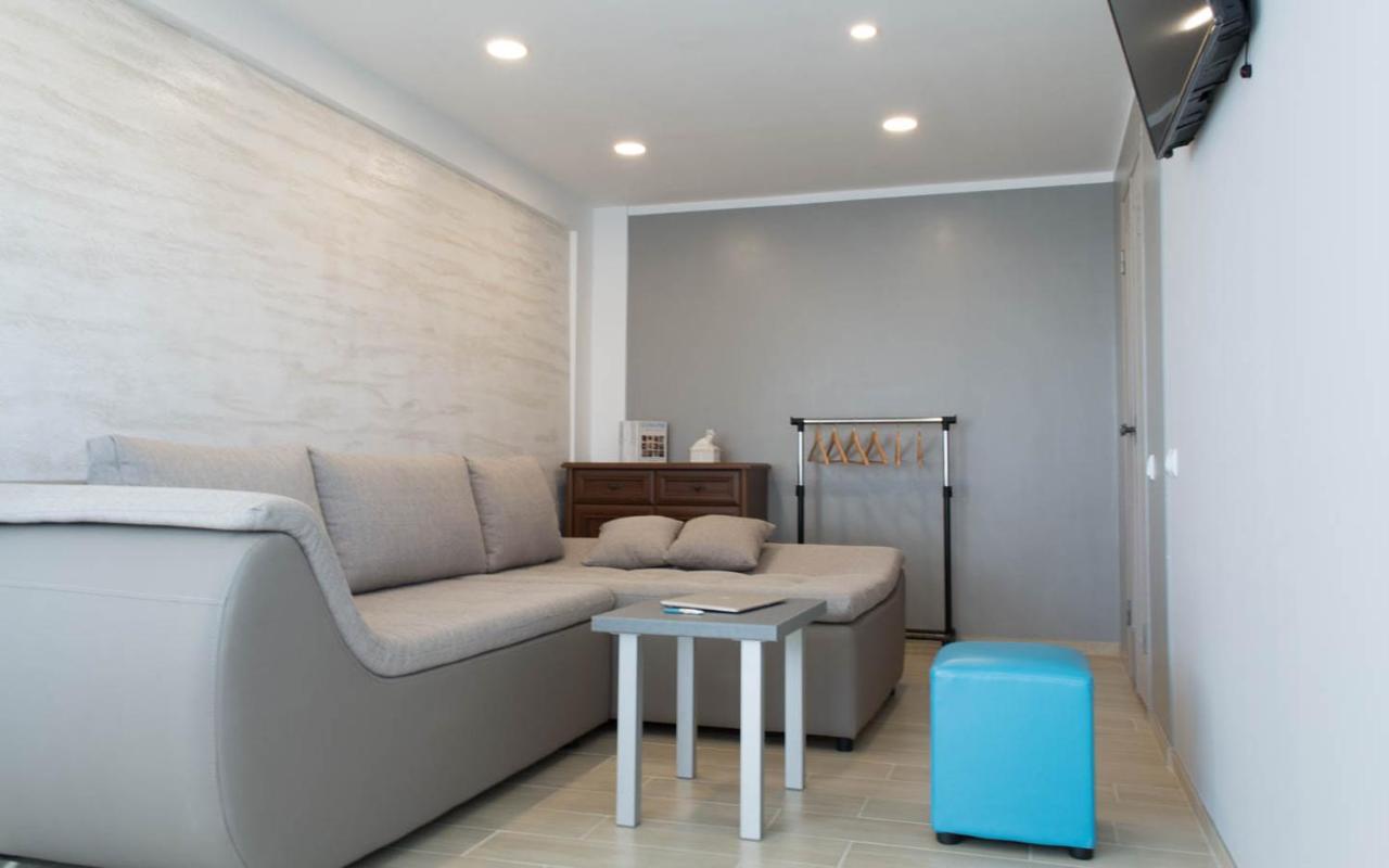 Cozy 2-Room Apartment On Zhvanetsky Boulevard Odessa Extérieur photo